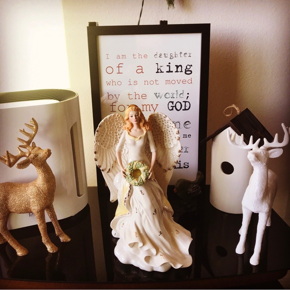 Meet your Posher, Jennifer - Picture 15 of 15